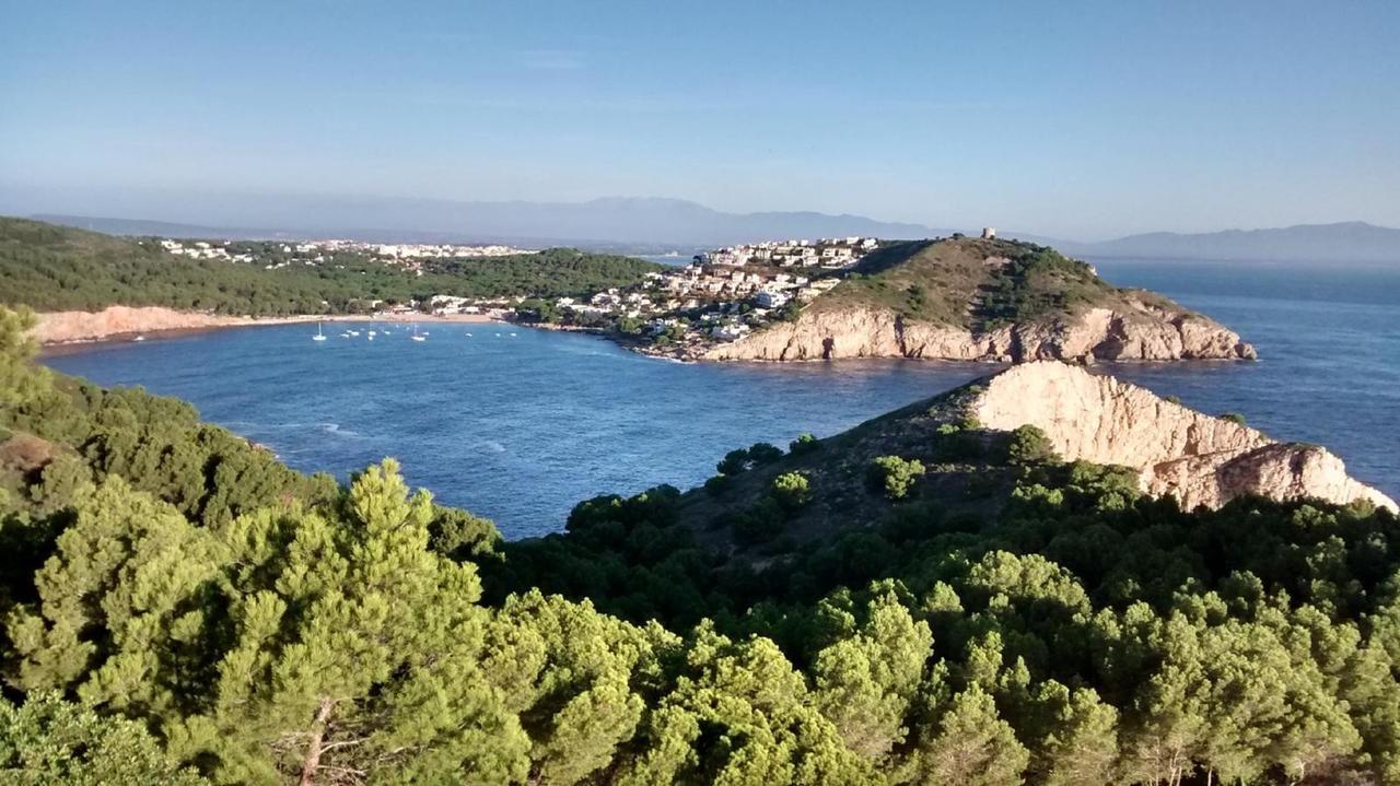 Mar Blau L'Escala Lägenhet Exteriör bild